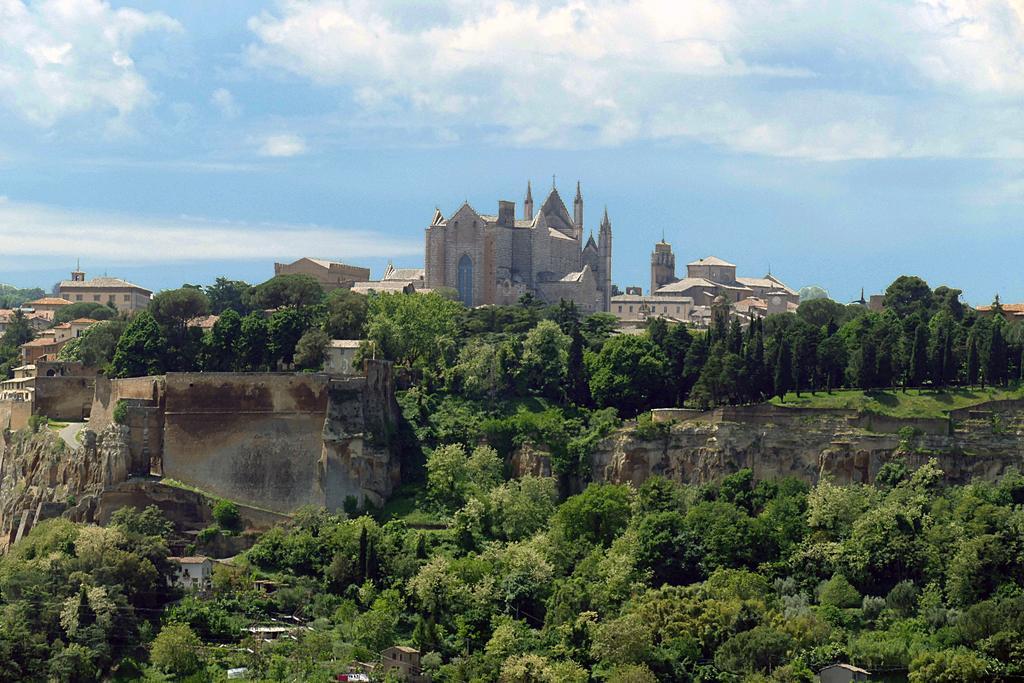 Inncasa Orvieto Esterno foto